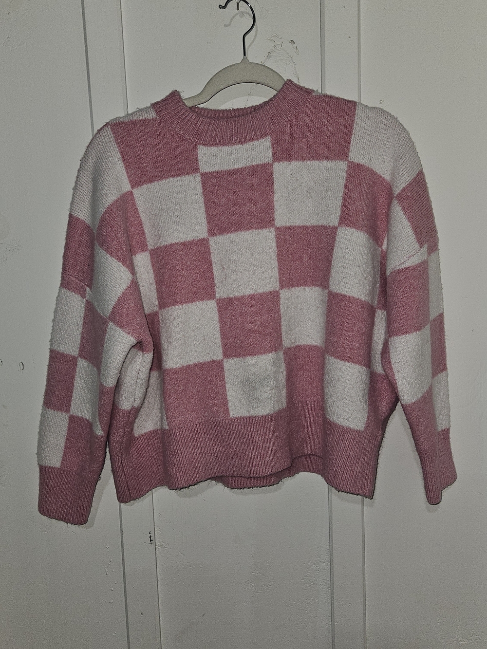 Women’s Pinch Pink and White Checkered Crewneck Sweater